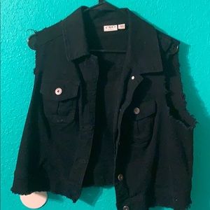 Sleeveless Denim jacket